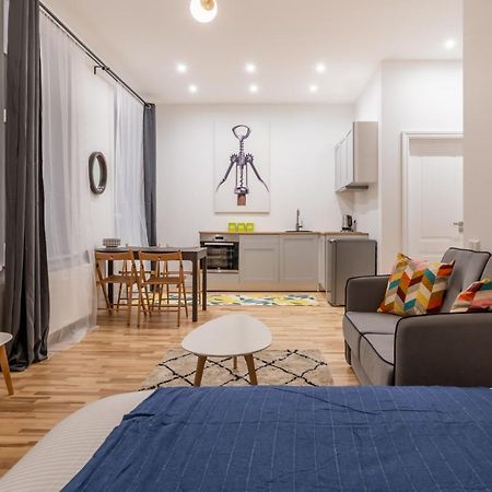 Lacplesa24 - Modern Studios In Riga City Center Zewnętrze zdjęcie