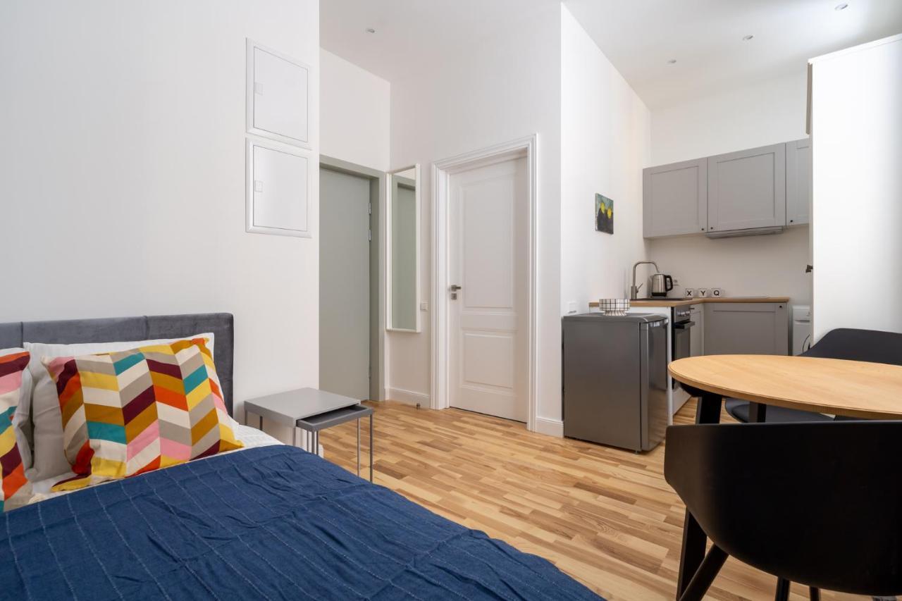 Lacplesa24 - Modern Studios In Riga City Center Zewnętrze zdjęcie