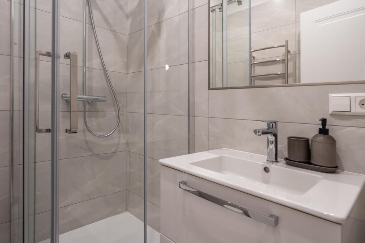 Lacplesa24 - Modern Studios In Riga City Center Zewnętrze zdjęcie