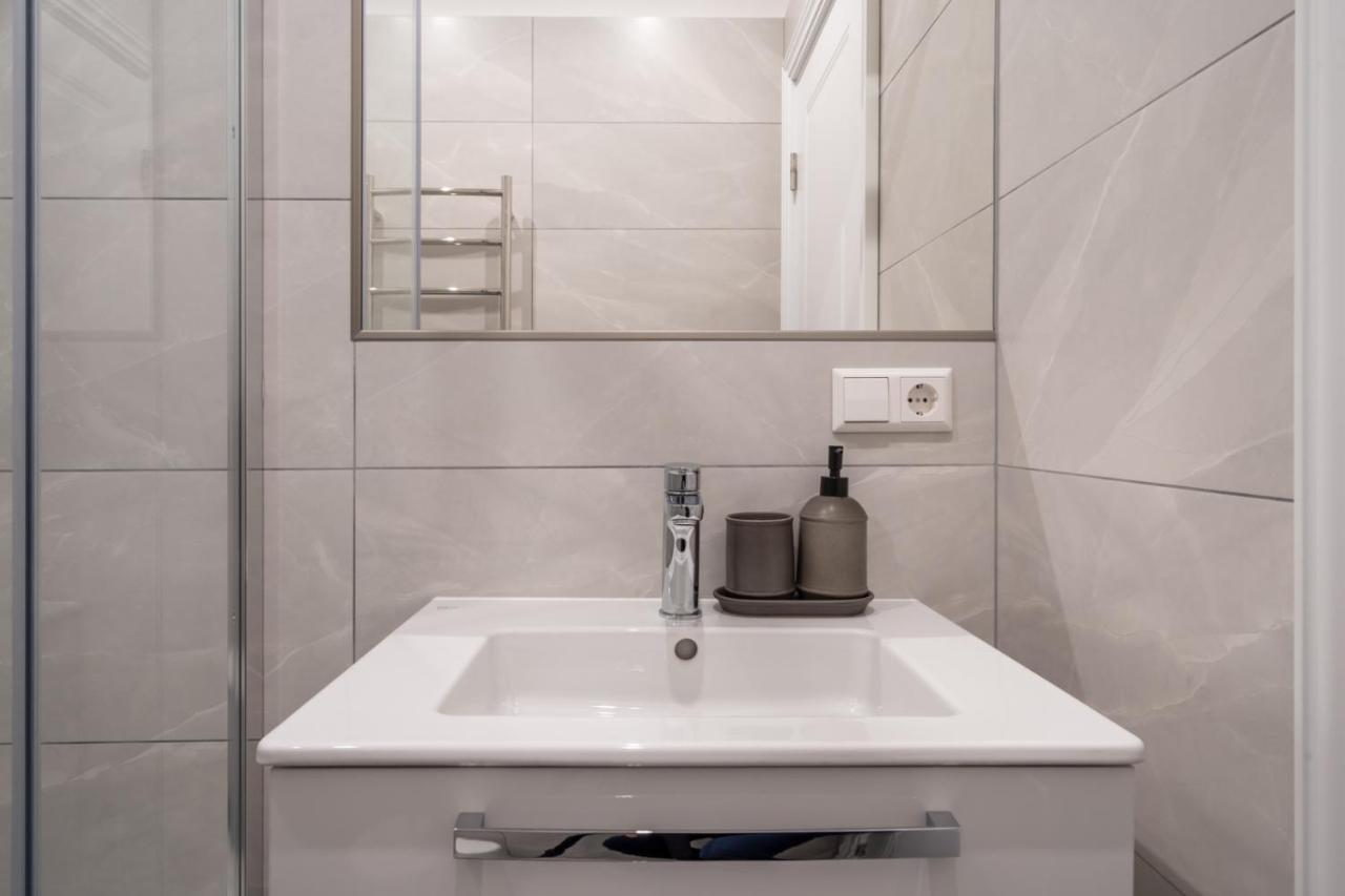 Lacplesa24 - Modern Studios In Riga City Center Zewnętrze zdjęcie